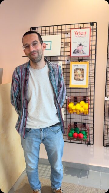 Clemens Ettenauer ist Verleger und beschäftigt sich mit Wiener Eigenheiten. Für #Vienna hat Nadine Ohrner sich vergangenes Semester mit ihm getroffen und mehr über den Wiener Grant herausgefunden - wir wiederholen die Sendung jetzt gleich um 10:00 - schaltet ein!