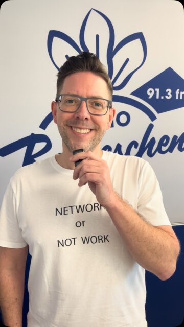 Wie geht gutes Netzwerken? Das finden wir morgen bei Start Me Up heraus! Ab 07:00 für alle Frühaufsteher*innen oder schon jetzt als Podcast bei allen gängigen Anbietern
