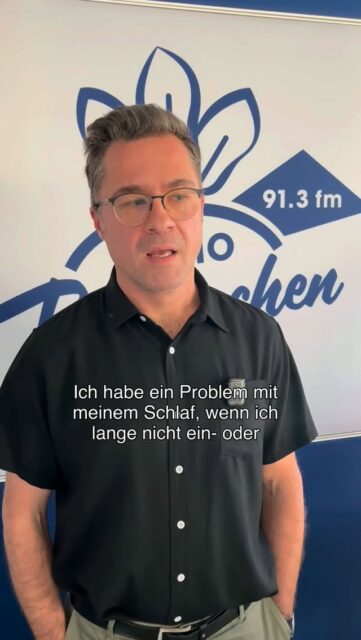 Na, spürt ihr die Zeitumstellung noch?😴 Über schlaflose Nächte und ihre gesundheitlichen Auswirkungen sprechen wir heute im #wissenschaftsradio mit Schlafforscher Stefan Seidel! Ab sofort bei eurem Podcaster! 📻 #schlaf #schlafforschung #schlaflos #schlafstörungen